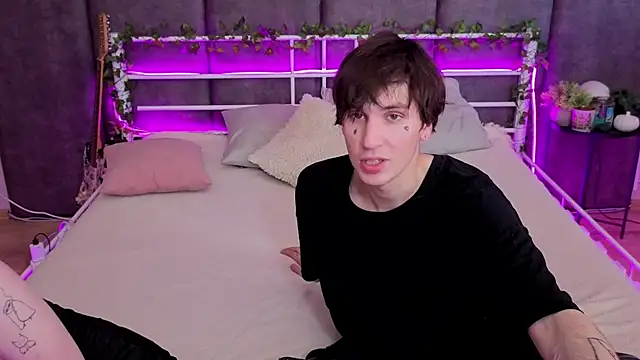 Danny_loves_Mary: вебкам-шоу