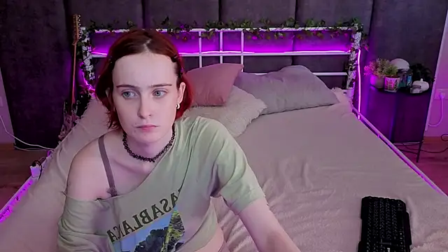 Danny_loves_Mary Adlı Modelin Web Kamerası Şovu