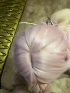 HOTLadyluna: διαδικτυακό σόου στην κάμερα