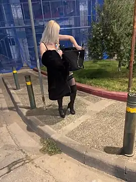 โชว์เว็บแคมของ HOTLadyluna