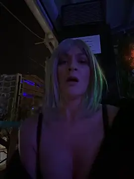 Webkamerová show HOTLadyluna