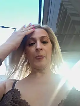 Show de webcam de HOTLadyluna