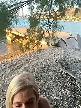 HOTLadyluna Show Webcam