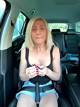 HOTLadyluna 网络视讯表演