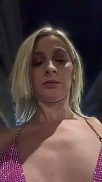 عرض كام HOTLadyluna