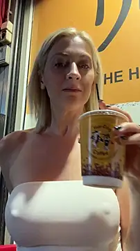 HOTLadyluna Adlı Modelin Web Kamerası Şovu