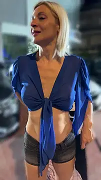 HOTLadyluna Webcam Show