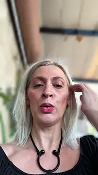 HOTLadyluna – Kamerová šou