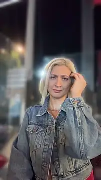 HOTLadyluna Webcam-Show