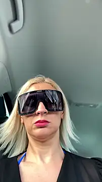 Show de HOTLadyluna na webcam