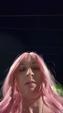 חדר צ'אט בשידור חי של HOTLadyluna