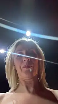 Webkamerová show HOTLadyluna