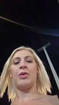 HOTLadyluna Webcam show