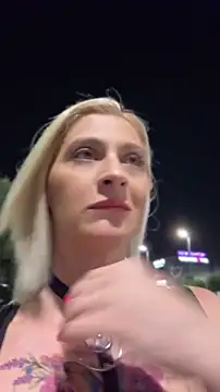 HOTLadyluna Шоу с уебкамера