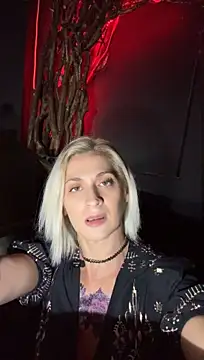 HOTLadyluna Webcamshow