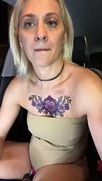 HOTLadyluna webcam show