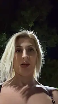 HOTLadyluna 网络视讯表演