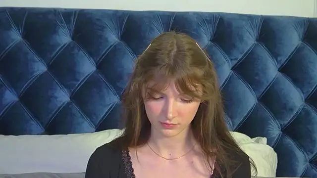 SophiaProve's Webcam Show