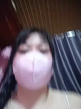 MiHeni 网络视讯表演