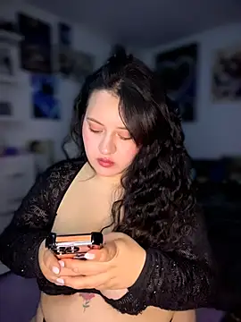 Just_danna Adlı Modelin Canlı XXX Sohbeti