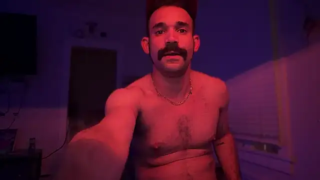 itsmeathen Show in webcam