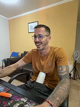 Show de MeladoDiMel na webcam