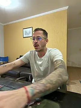 MeladoDiMeln Webbikameraesitys