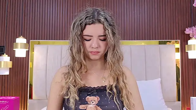 צ'אט XXX בשידור חי של Anastasia_gb