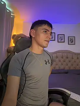 Pokazy przed kamerką – estebanperez_26
