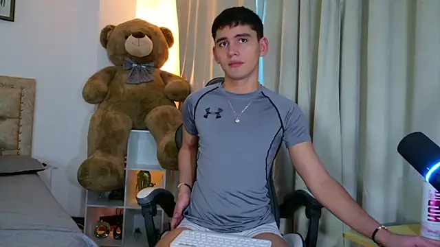 Show de estebanperez_26 na webcam