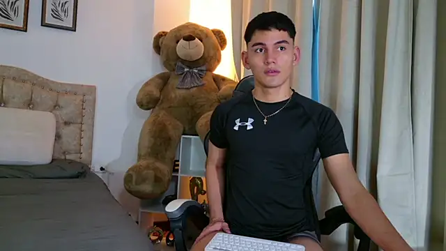 Show de estebanperez_26 na webcam