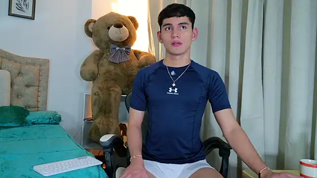 estebanperez_26 Adlı Modelin Web Kamerası Şovu