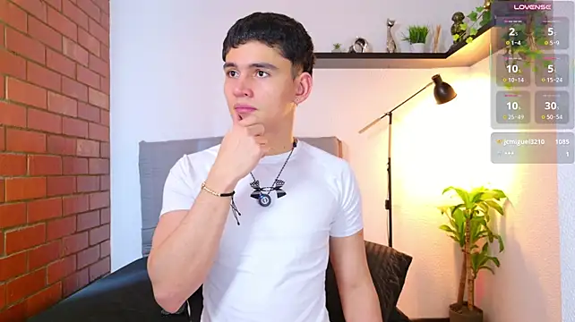 Show de estebanperez_26 na webcam