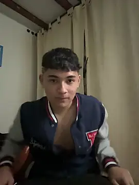 Santiagooo1233 Webcamshow