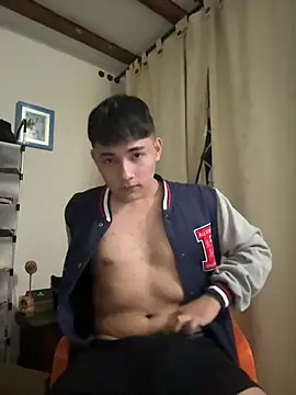 Santiagooo1233 Webcam Show