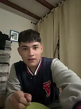 Show de Santiagooo1233 na webcam