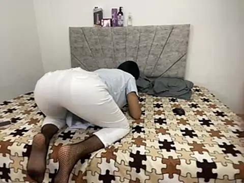 Antonella_And_Thiago Webcam show