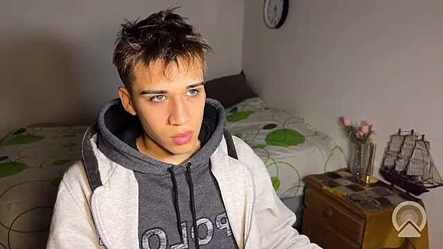kevinnoff19 webkamerás műsora