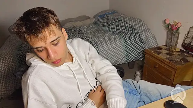 kevinnoff19n Webbikameraesitys