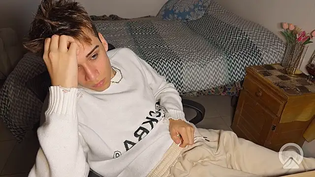 kevinnoff19 Show Webcam