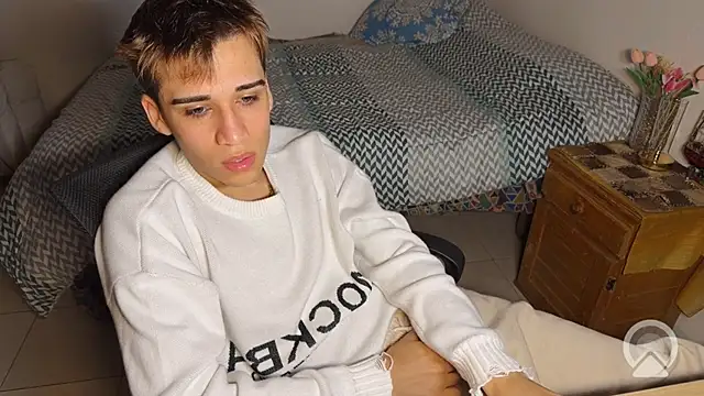 kevinnoff19 Show Webcam