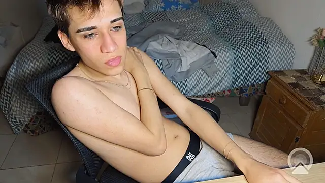 kevinnoff19 Webcam Show
