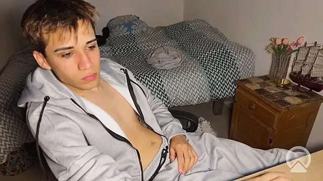 הופעת וובקאם של kevinnoff19