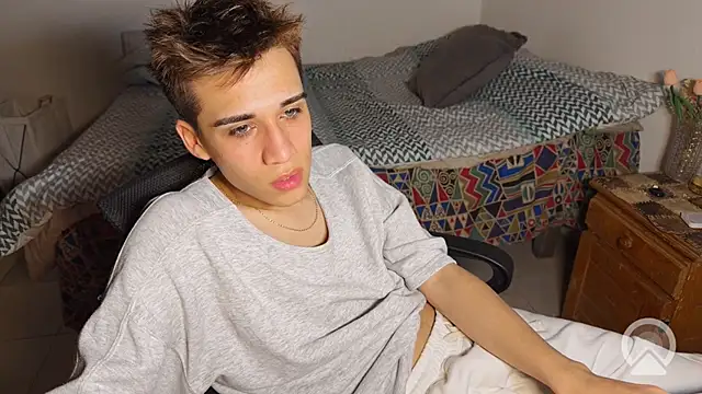kevinnoff19 Show Webcam