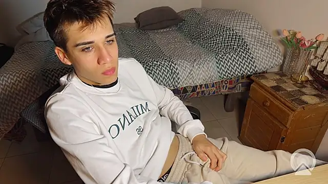 Вебкам-шоу kevinnoff19