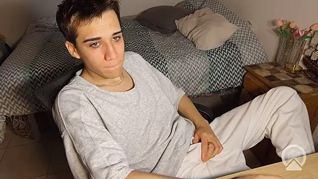 kevinnoff19 Show Webcam