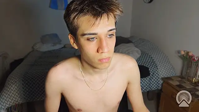 kevinnoff19's Webcam Show
