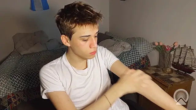 عرض كام kevinnoff19