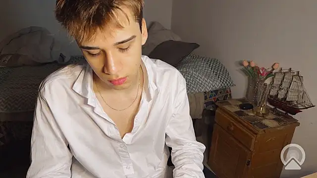 kevinnoff19 Show in webcam