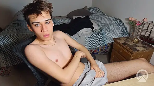 kevinnoff19 Pertunjukan Webcam